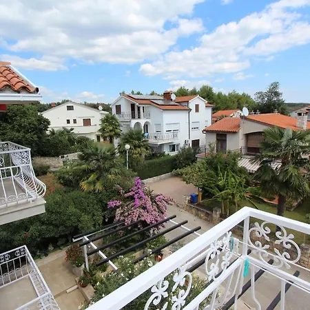 Apartment Borik *